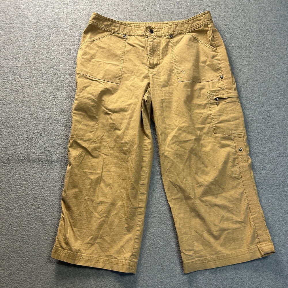 Danskin Now Cargo Capri Pants Womens M 8/10 Khaki Stretch Outdoor Roll Tab Hems